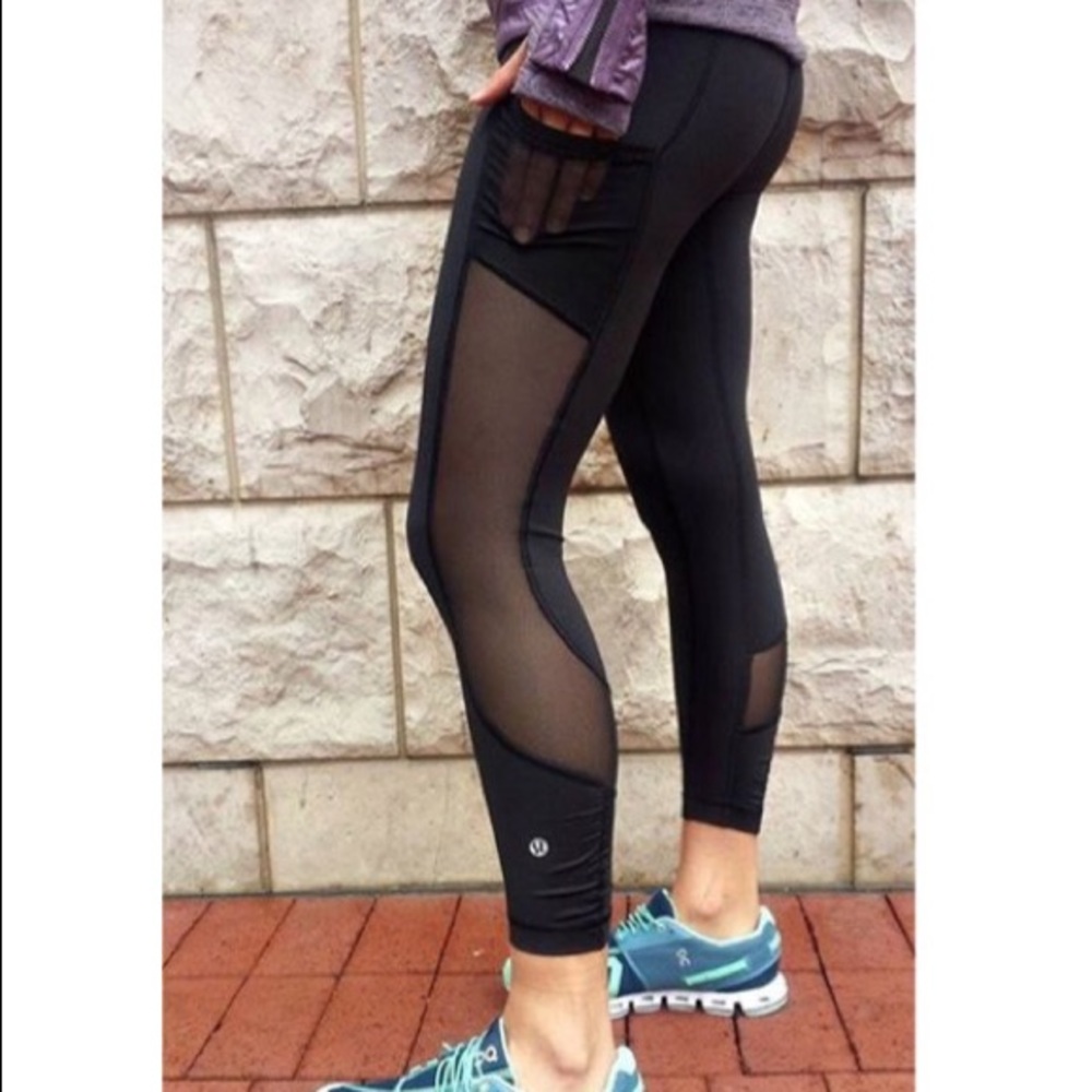 Lululemon-Seek The Heat-Black-Size4-Mesh Pockets